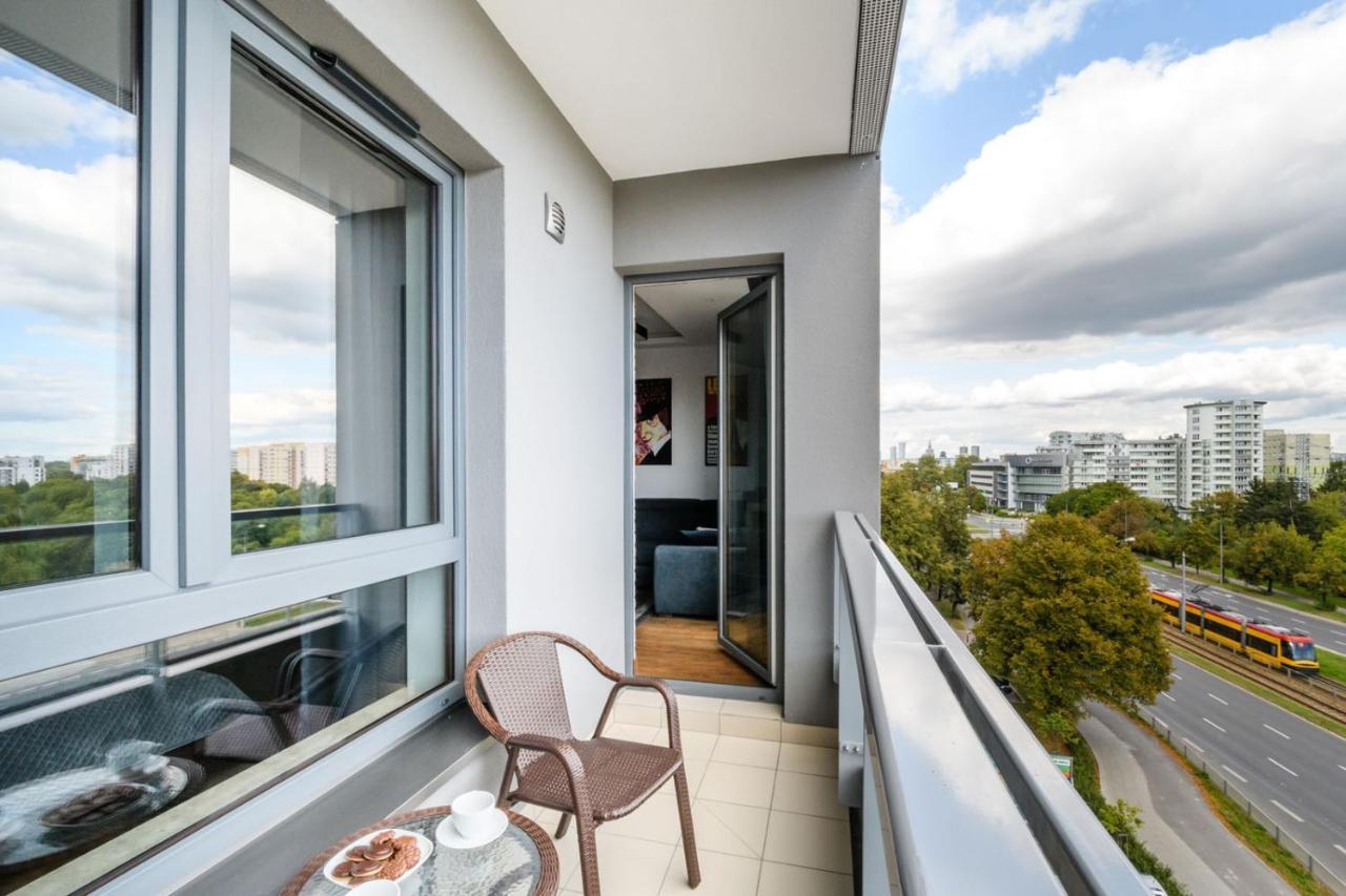 Cinema Apartment - Варшава Екстериор снимка