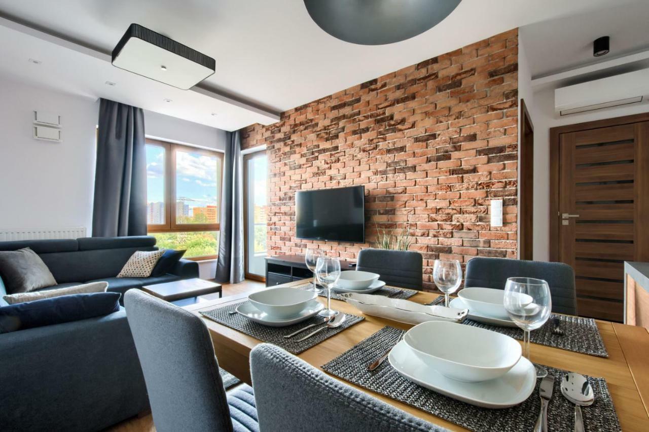 Cinema Apartment - Варшава Екстериор снимка