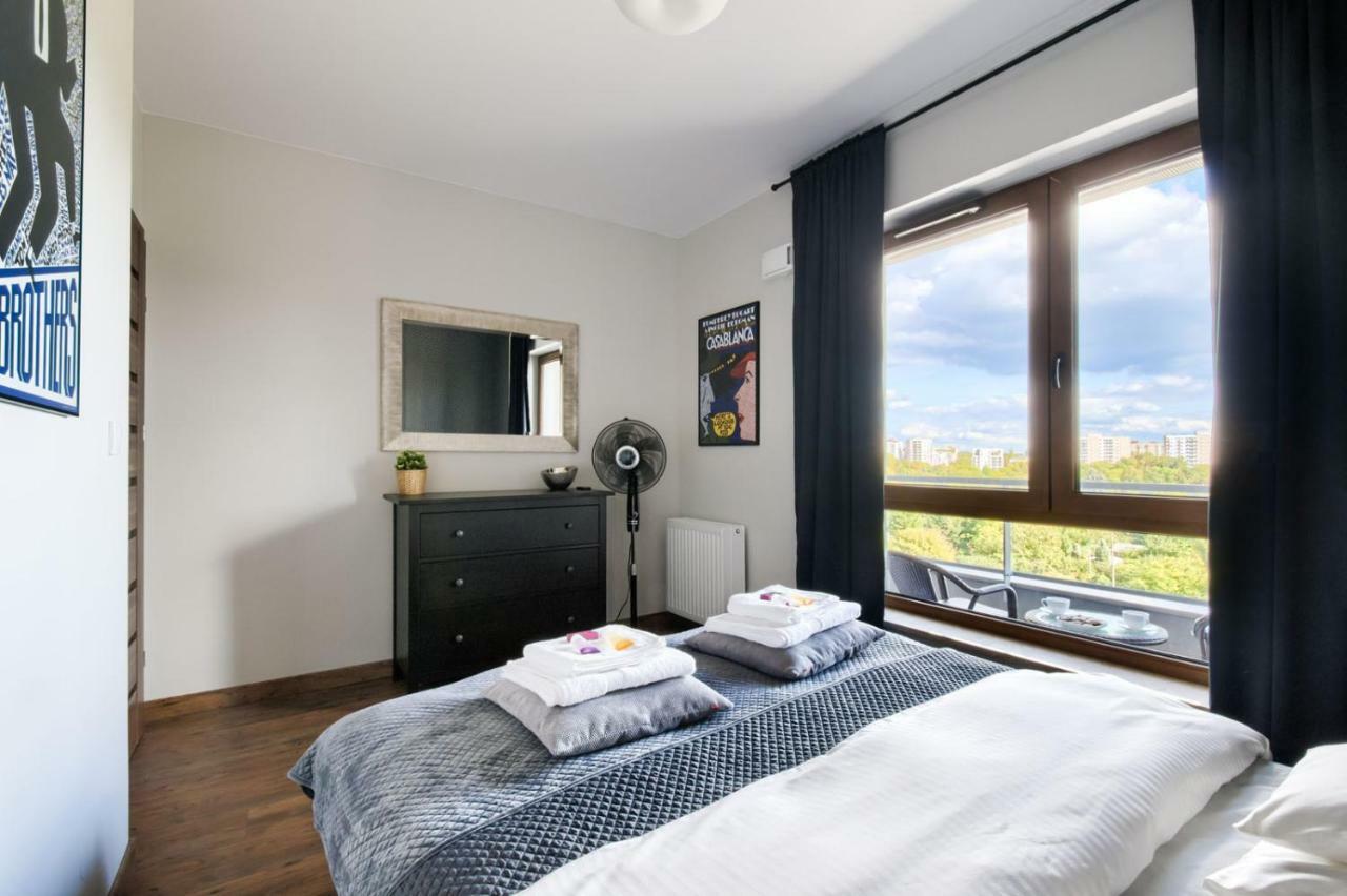 Cinema Apartment - Варшава Екстериор снимка