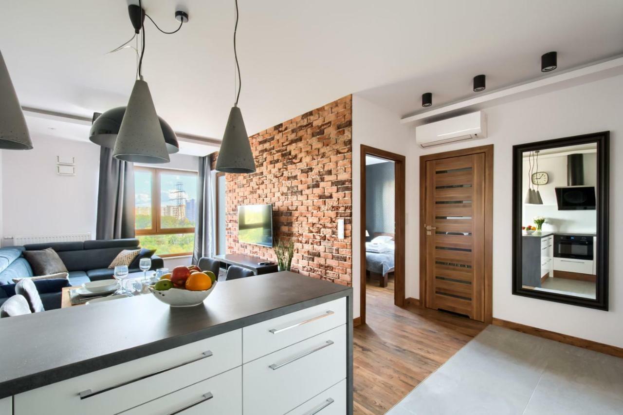 Cinema Apartment - Варшава Екстериор снимка